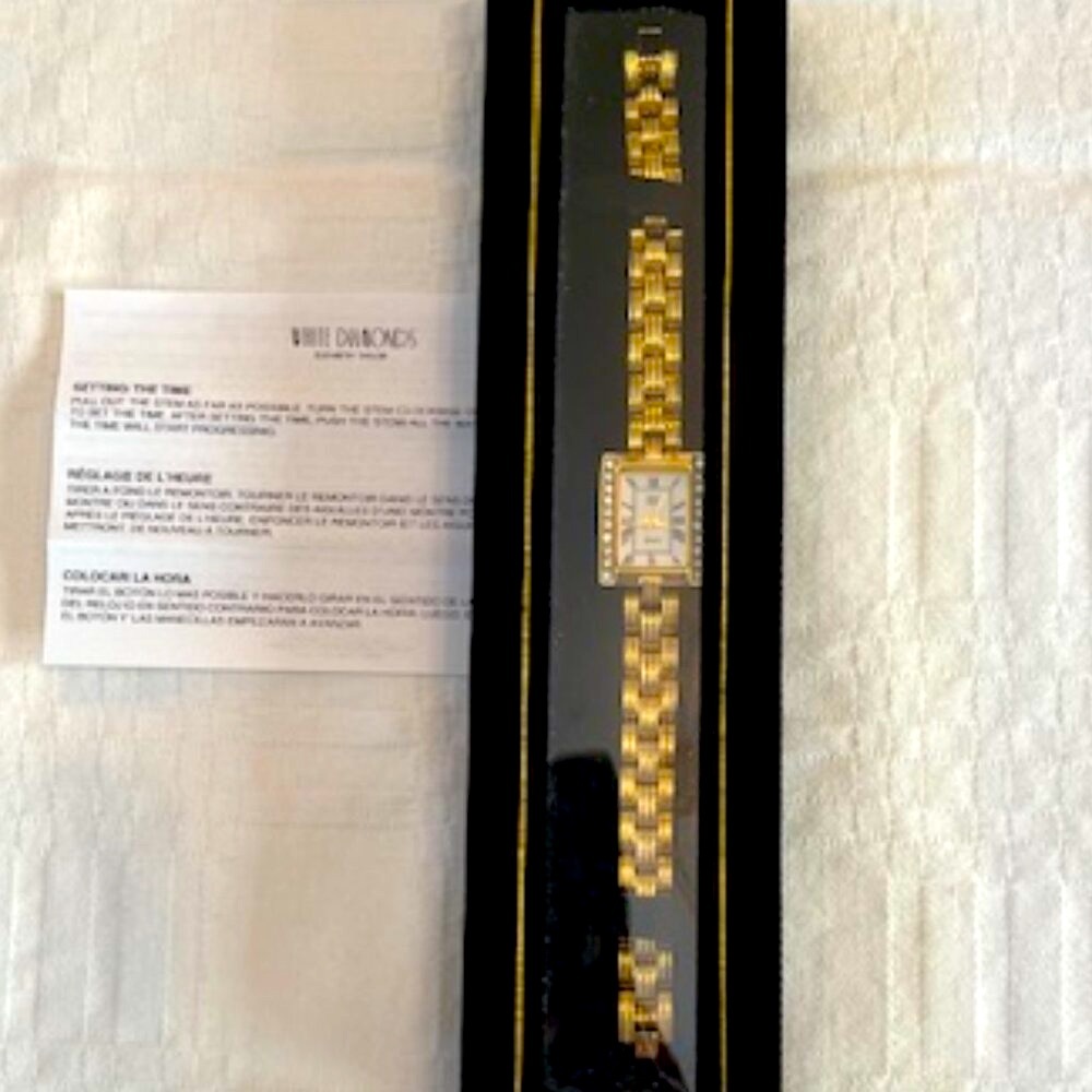 ELIZABETH TAYLOR | Bracelet Watch with Box-EUC-NEW Battery